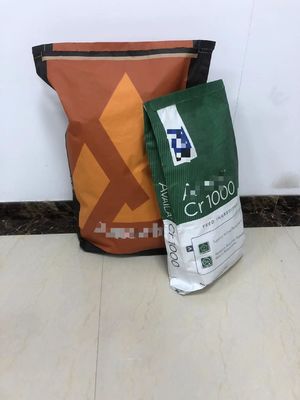 Sacos de papel de fundo branco com até 7 possibilidades de impressão a cores
