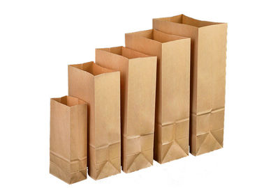 Gramado e folhas da jarda sacos de papel do gramado de um Multiwall Kraft de 30 galões